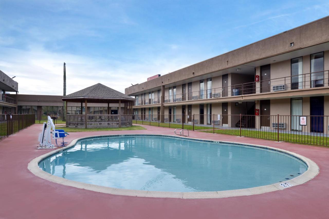 Airport Inn Nederland Exterior photo
